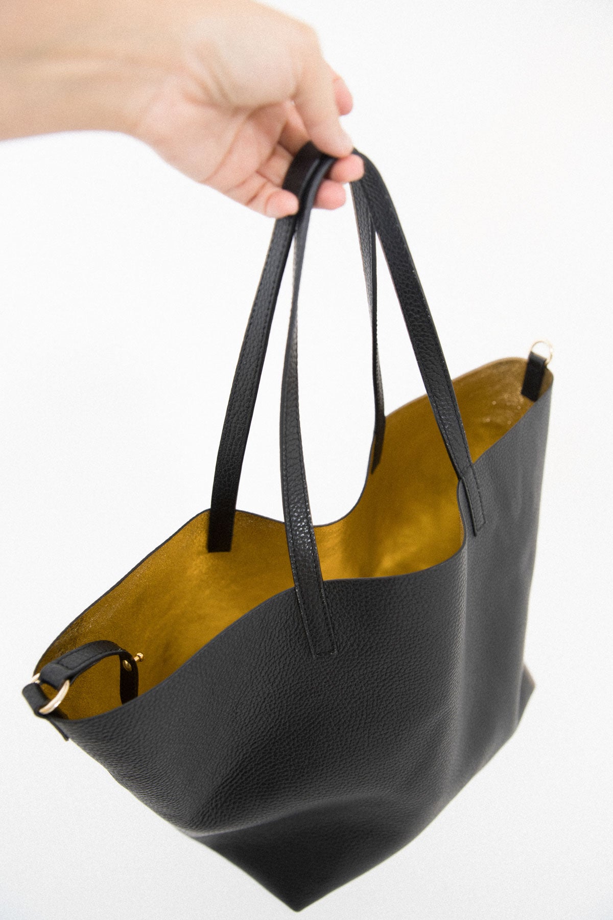 NEW IN Louise Black