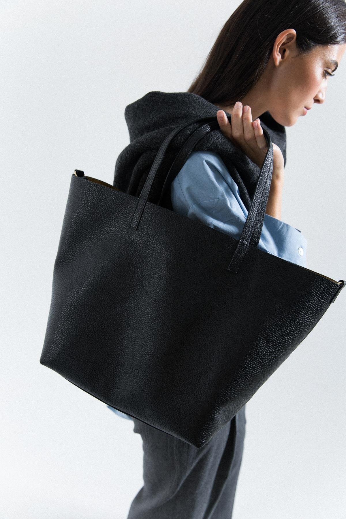 NEW IN Louise Black