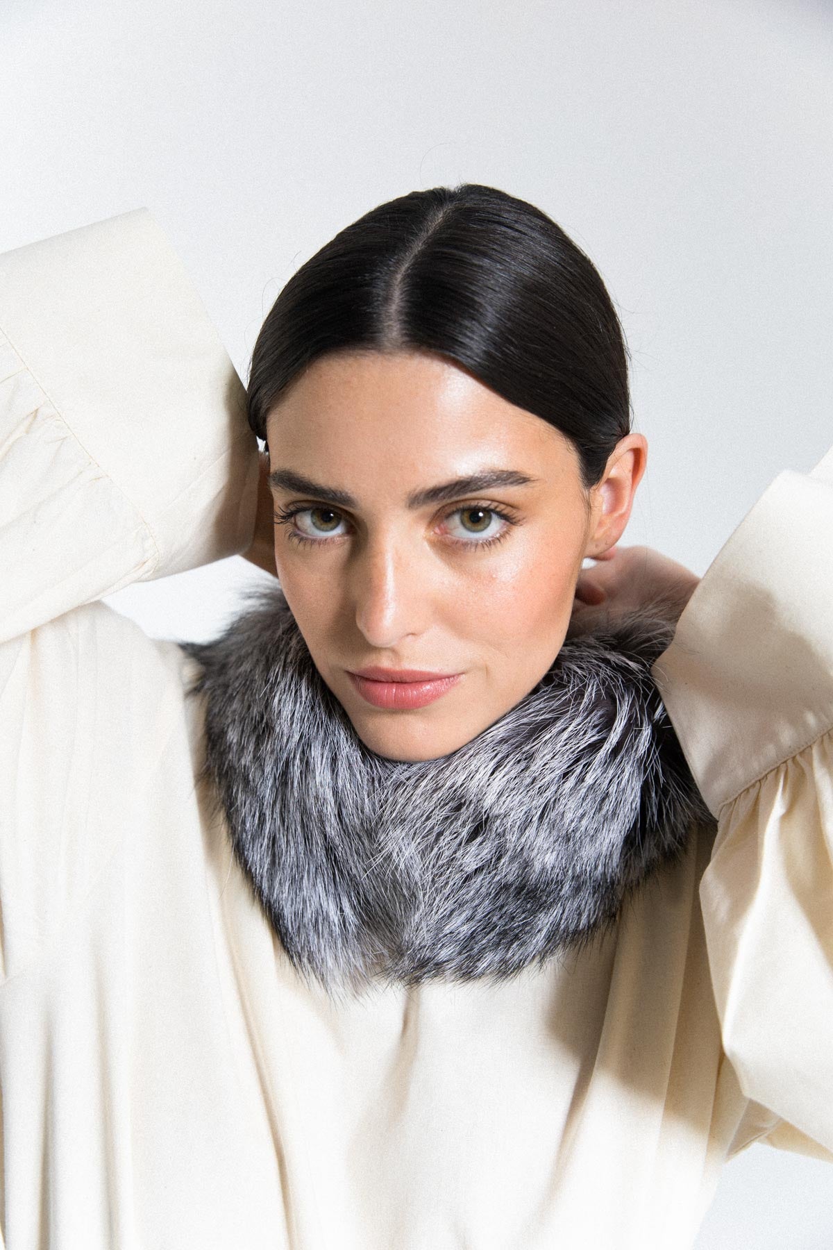 Cuello de zorro gris