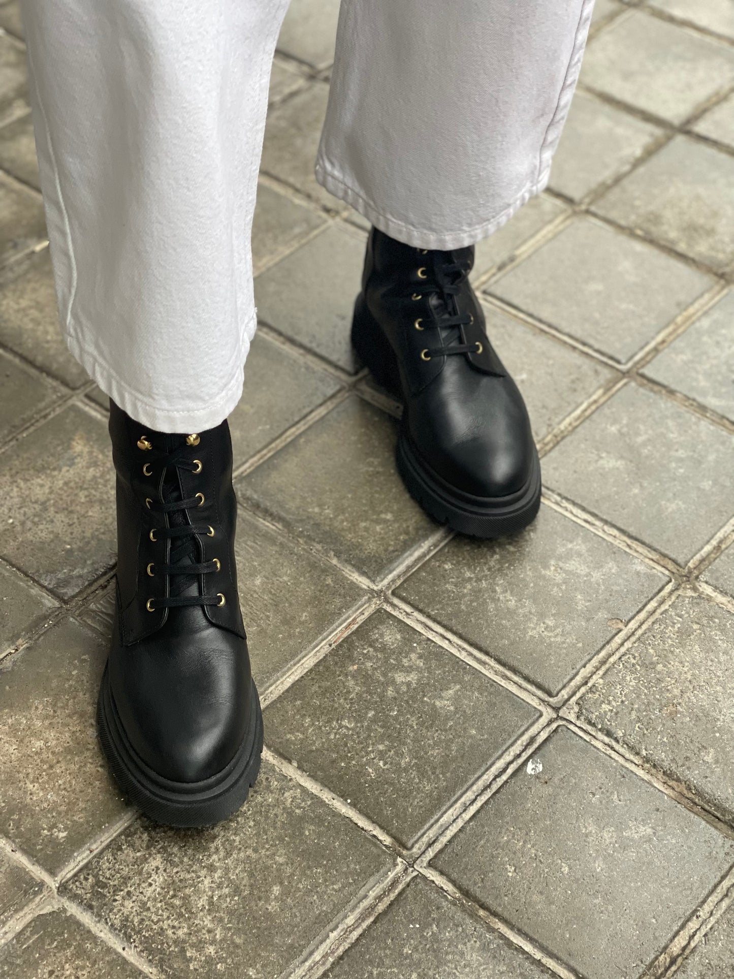 NEW IN - Botines Arles en negro